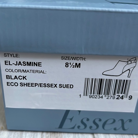 Jasmine suede & leather black buckled booties round toe - Picture 6 of 9